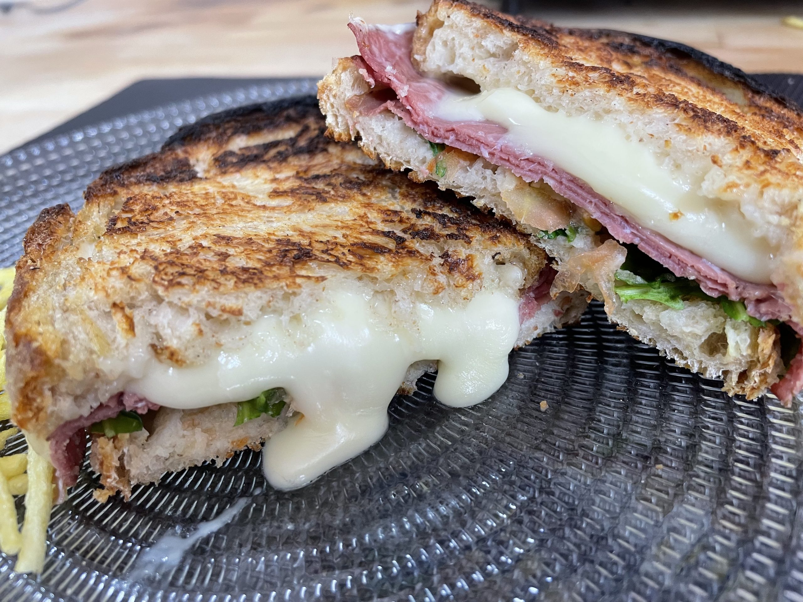 Sandwich de Pastrami y queso Arzúa Ulloa